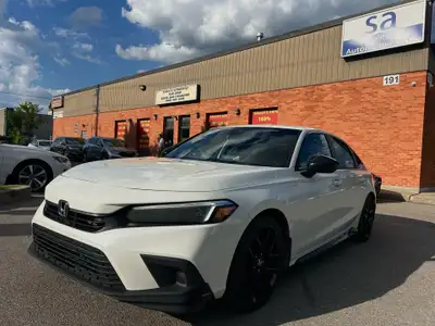 Air Conditioning, Cloth, Adjustable Steering Wheel, Remote Start, Blind Spot Monitor, Reverse Camera...
