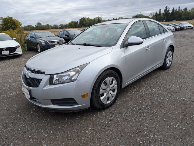 2013 Chevrolet Cruze LT | MANAGER SPECIAL in Cars & Trucks in London - Image 3