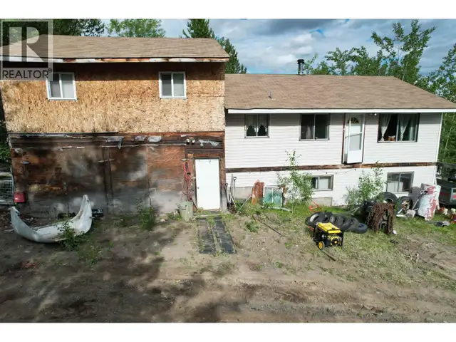 7285 90 MILE LOOP ROAD 100 Mile House, British Columbia in Houses for Sale in 100 Mile House - Image 5