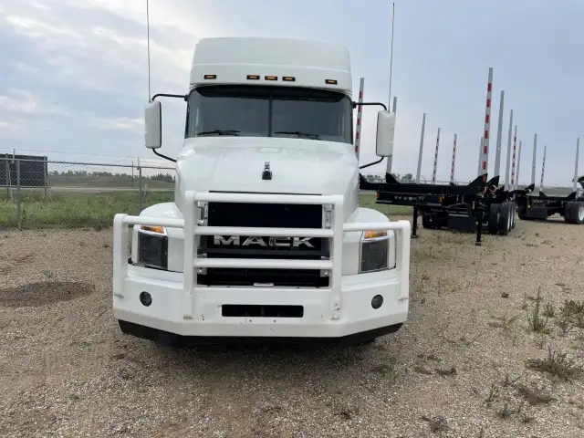 2020 Mack Anthem 64T 70 in Heavy Trucks in Regina - Image 3