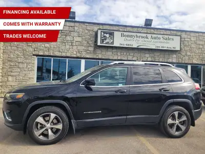 Need a vehicle that has style? Look at our Pre-Owned 2019 JEEP CHEROKEE LIMITED 4X4 (Pictured in pho...