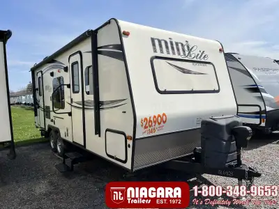 Year: 2016 Stock Number: UX6423 Status: PreOwned Weight: 9905 Lbs. Length: 25 ft Sleeps: 6 Included...