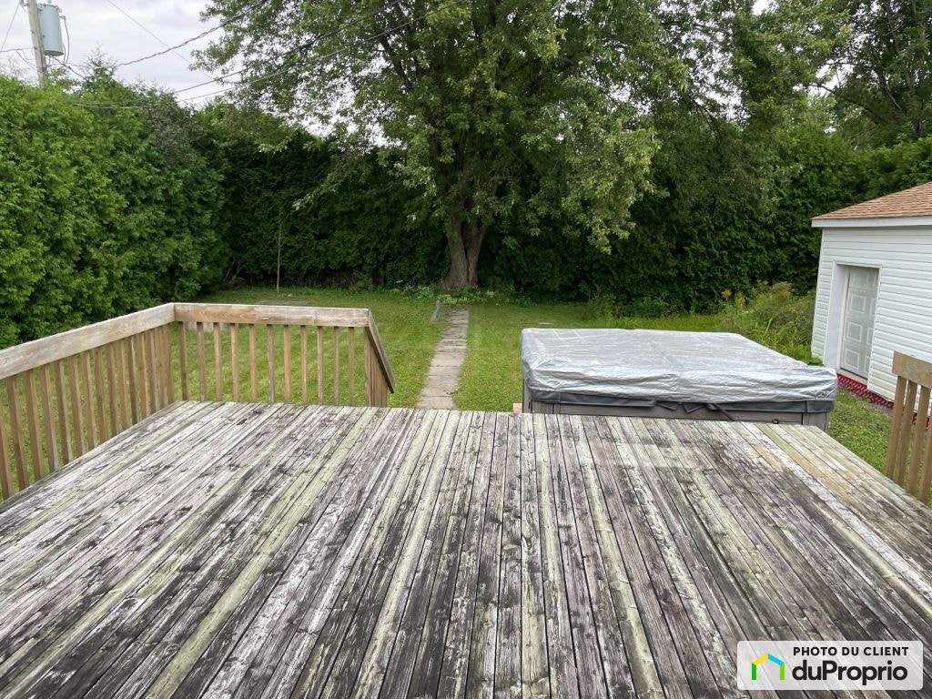 $625,000 - Bungalow for sale in Boisbriand — photo 2