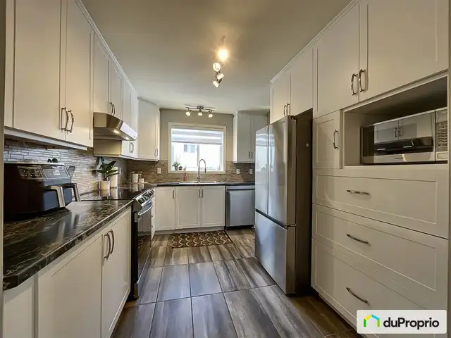 $310,000 - Condominium for sale in Sherbrooke (Jacques-Cartier)62863772734337122