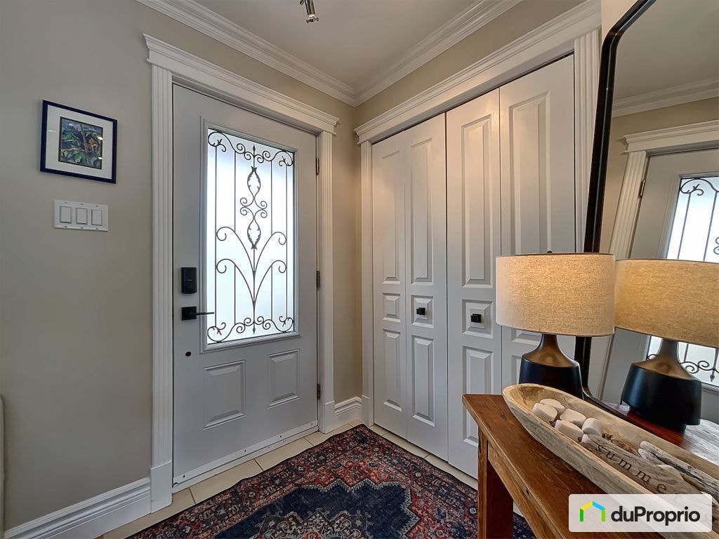 $424,900 - Townhouse for sale in Charlesbourg — photo 2