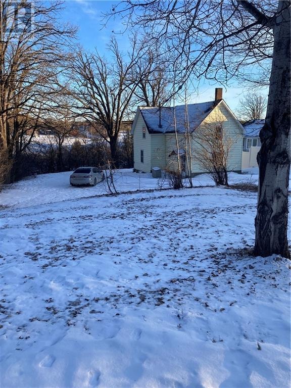 4 HINCKS AVENUE E Renfrew, Ontario Houses for Sale Renfrew Kijiji