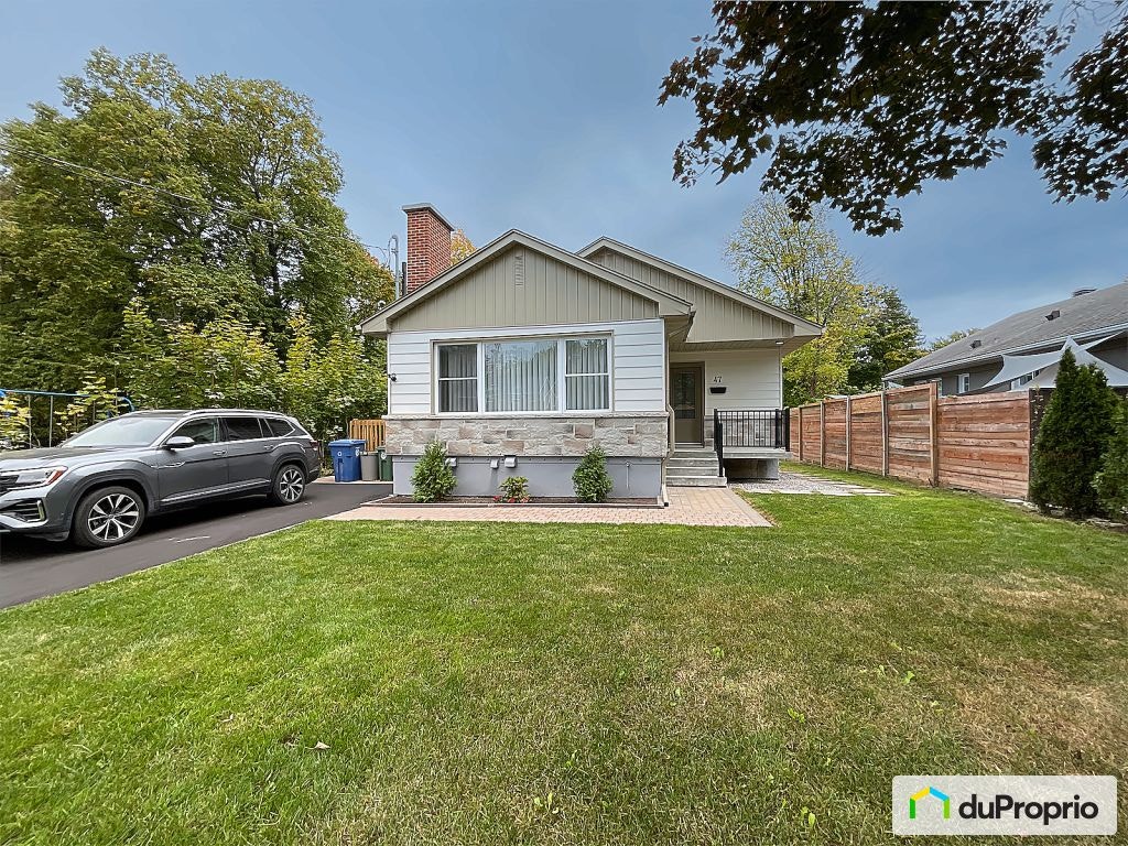 $799,900 - Bungalow for sale in Pointe-Claire — photo 1