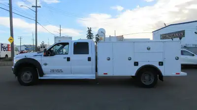 NEW ARRIVAL... 2015 FORD F-550 XLT CREW CAB SERVICE TRUCK AMVIC Licensed Dealership Financing is Ava...