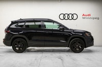 Be bold and get noticed in this sinister Deep Black Pearl Pearl Taos!! Looking for a budget friendly... (image 3)
