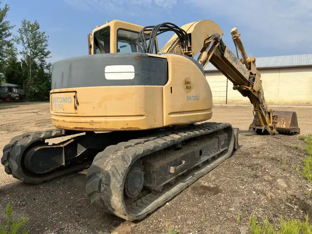 1999 Sumitomo SH135 U Excavator LOW Hours #7470 DP in Heavy Equipment in Edmonton - Image 8