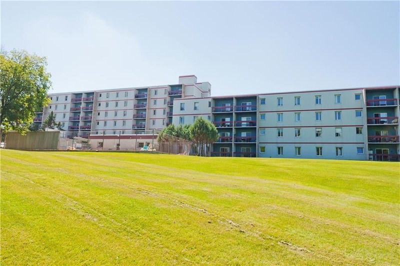 708 35 Valhalla Drive Winnipeg, Manitoba Condos for Sale Winnipeg