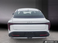 2025 Kia K4 La Kia K4 EX 2025 est animée par un moteur essence 4 cylindres à injection directe, coup... (image 3)