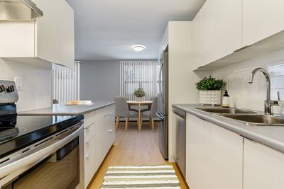 Castlegrove Apartments - Suites Near Western University! in Long Term Rentals in London