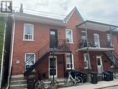 MAIN FLOOR - 9 CLINTON PLACE Toronto (Palmerston-Little Italy),