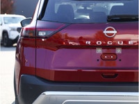2023 NISSAN ROGUE PLATINUM - ONE OWNER - BC VEHICLE - NAVIGATION - BACKUP CAMERA - HEATED FRONT SEAT... (image 6)