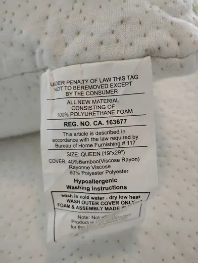 PRICE DECREASE?!! 2 Queen size, Memory Foam pillows. Brand new, never used. Paid $130.00. Sell for $...