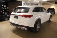This Mercedes-Benz GLC 300 has a powerful Intercooled Turbo Gas/Electric I-4 2.0 L/121 engine poweri... (image 6)