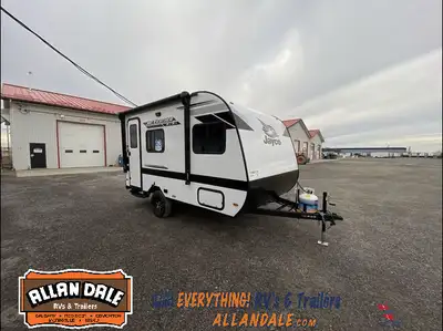 ULTRALIGHT Travel Trailer Overlander Solar, Twin-to-King Beds, Full Bath, Awning & More! 2026 Jayco...