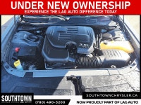 2019 Dodge Challenger SXT Experience the Dodge Challenger SE with only 75390 km on the odometer. Fin... (image 7)