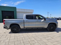 Kijiji Safety Equipment Daytime Running Lamps with automatic exterior lamp control OnStar and Chevro... (image 3)