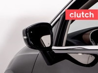 NO ACCIDENTS / CLEAN CARFAX / 1 OWNER / Brake Assist, Power Tailgate/Hatch, Apple CarPlay and more!... (image 9)