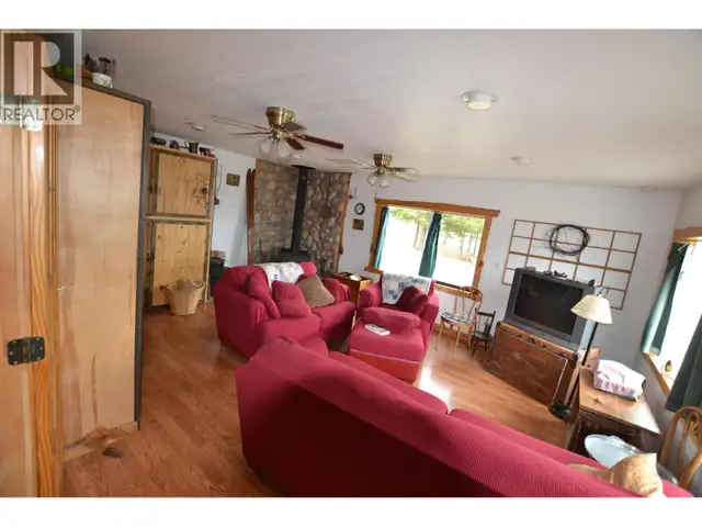 4008 PUNTZI LAKE ROAD Williams Lake, British Columbia in Houses for Sale in Williams Lake - Image 10