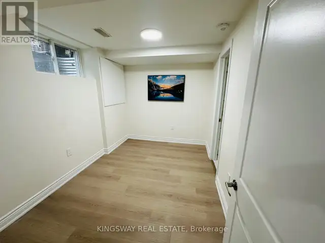 35 SILVER ASPEN CRESCENT Kitchener, Ontario in Long Term Rentals in Kitchener / Waterloo - Image 31