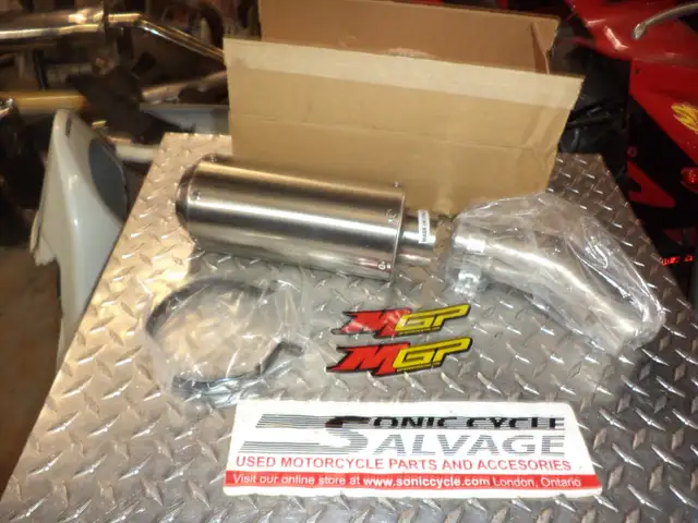 2008-10 kawasaki zx-10 ninja mgp slip on pipe in Other in London - Image 2