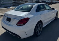 2016 Mercedes-Benz C300 4MATIC | AWD | Sunroof | Heated Seats | Backup Camera | 175,472 KM 2.0L Turb... (image 3)