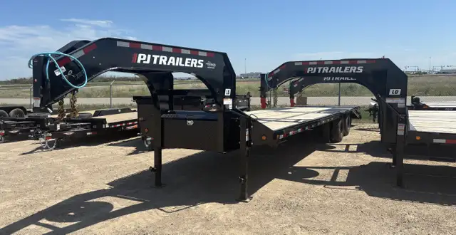 2026 PJ Trailers 32' Gooseneck Low-Pro Flatdeck with Duals 30K  in Cargo & Utility Trailers in Saskatoon - Image 18