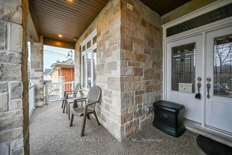 19 Athens St in Houses for Sale in Hamilton - Image 2