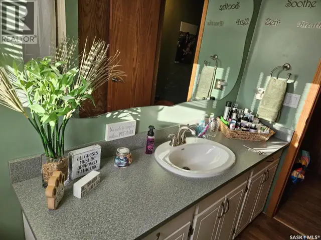 401 Sovereign CRESCENT Rosetown, Saskatchewan in Houses for Sale in Saskatoon - Image 19