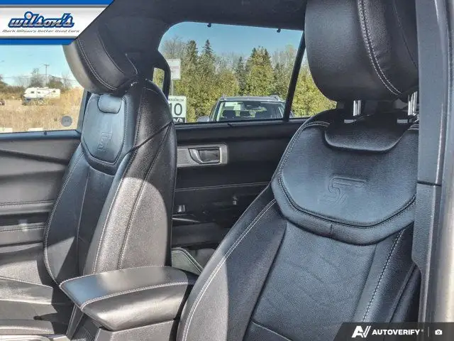 2022 Ford Explorer ST 4WD | Split Leather Buckets | Pano Roof in Cars & Trucks in Guelph - Image 26