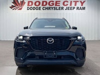 This Mazda CX-70 MHEV boasts a Intercooled Turbo Gas/Electric I-6 3.3 L/200 engine powering this Aut... (image 7)