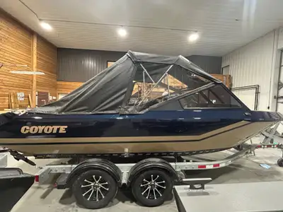 L.O.A 20' Beam 89" Side Height 32" Bottom Width 72" Keel .500 6061 Wings .250 6061 Bow Deck and Swim...