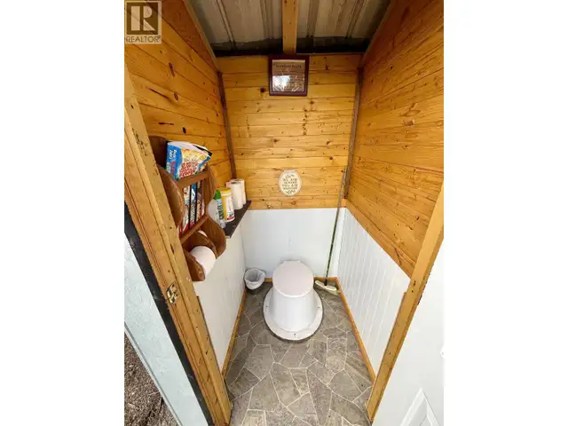 7562 WOMACK ROAD 100 Mile House, British Columbia in Houses for Sale in 100 Mile House - Image 14
