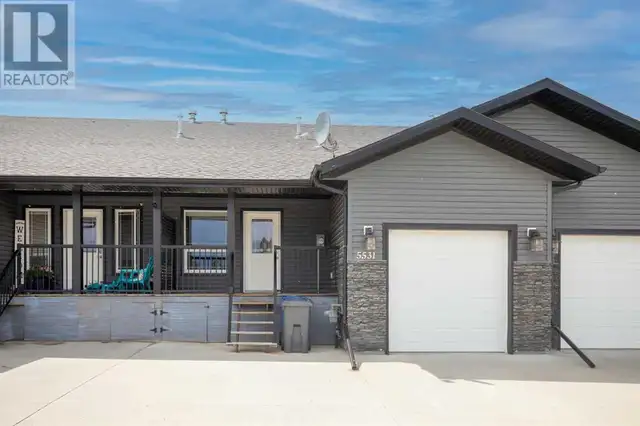 5531 52 AvenueClose Innisfail, Alberta62863798770305120