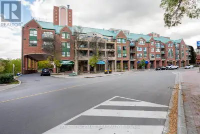 404 - 121 WOODBRIDGE AVENUE Vaughan (West Woodbridge), Ontario