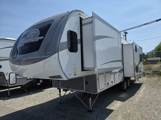 2021 Highland Ridge RV Roamer 264RLS in Travel Trailers & Campers in Penticton - Image 4