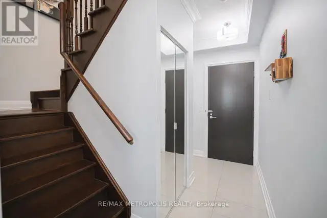PH16 - 1070 SHEPPARD AVENUE W Toronto (York University Heights), in Condos for Sale in City of Toronto - Image 3