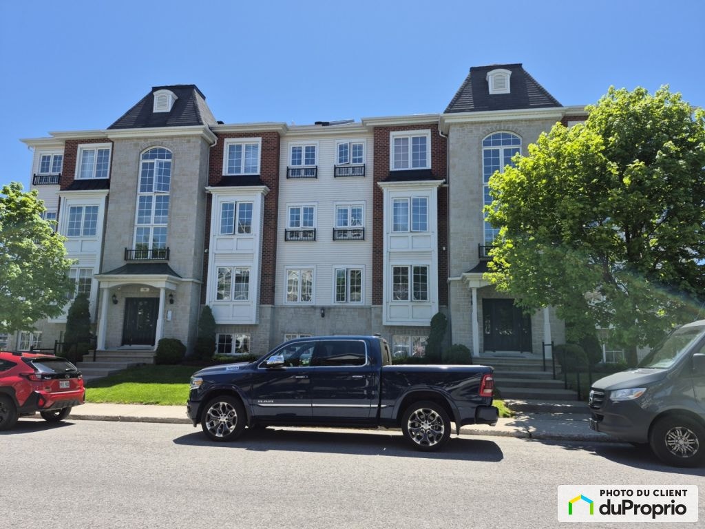 $499,900 - Condominium for sale in Mascouche — photo 1