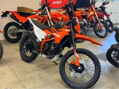 KTM 390 ENDURO R 2026 Neuf, en inventaire Financement et reprise déchange possible Préparation conce...