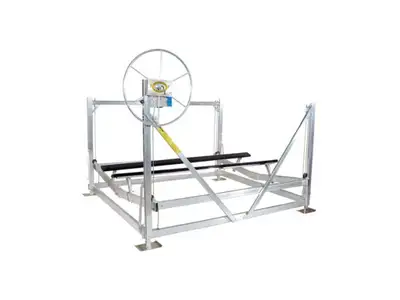 - Structure d'aluminium (alliage 6005/6061) Soudée au tig- Boulonnerie en acier inoxydable ou galvan...