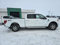 Dominate the road and the job site with this rugged 2022 Ford F-150 XLT, featuring the legendary 3.5... (image 3)