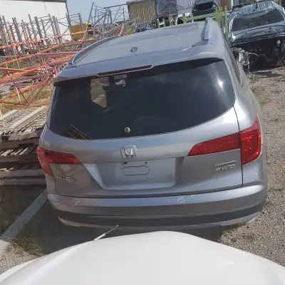 2016 2017 2018 honda pilot rear bumper ___________________ RIGHT PARTS FOR THE RIGHT PRICE IF PARTS...