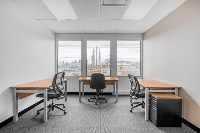 Private office space for 3 persons in Maple Ridge dans Espaces commerciaux et bureaux à louer  à Tricities/Pitt/Maple