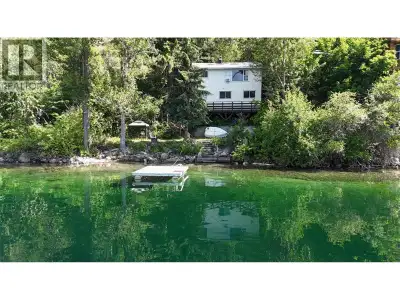 Experience the ultimate lakefront lifestyle at this south-facing waterfront property on beautiful Ch...