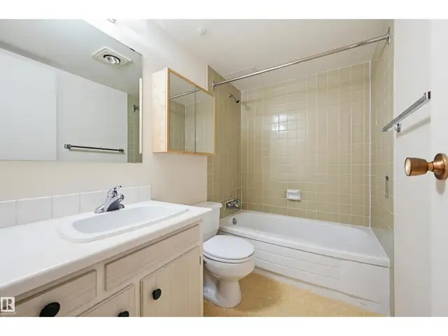 #701 12141 JASPER AV NW Edmonton, Alberta in Condos for Sale in Edmonton - Image 16