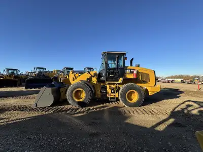1 Owner! 2018 CAT 924K Wheel Loader Total HRS: 3,848 Idle Hrs: 1,731 Rear View Camera 101in. bucket...