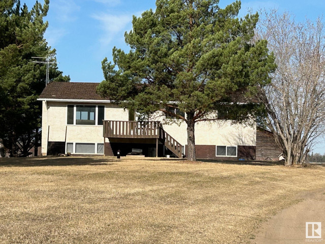 61124 Rg Rd 222 Rural Thorhild County, Alberta in Houses for Sale in Edmonton